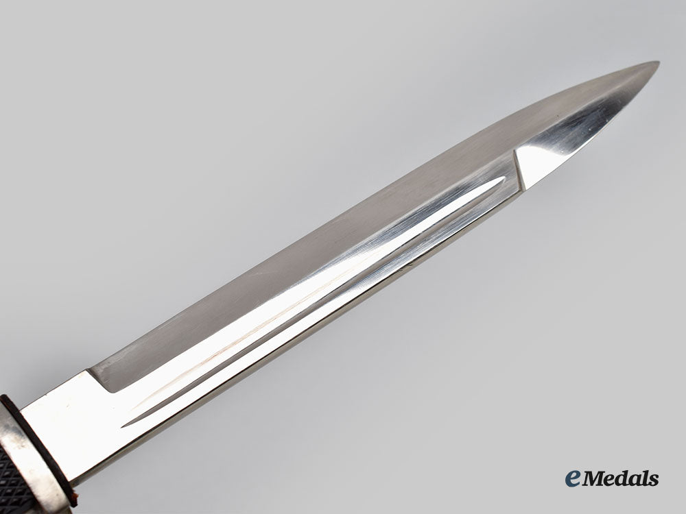 germany,_wehrmacht._a_dress_bayonet,_by_weyersberg,_kirschbaum&_cie_l22_mnc4465_390