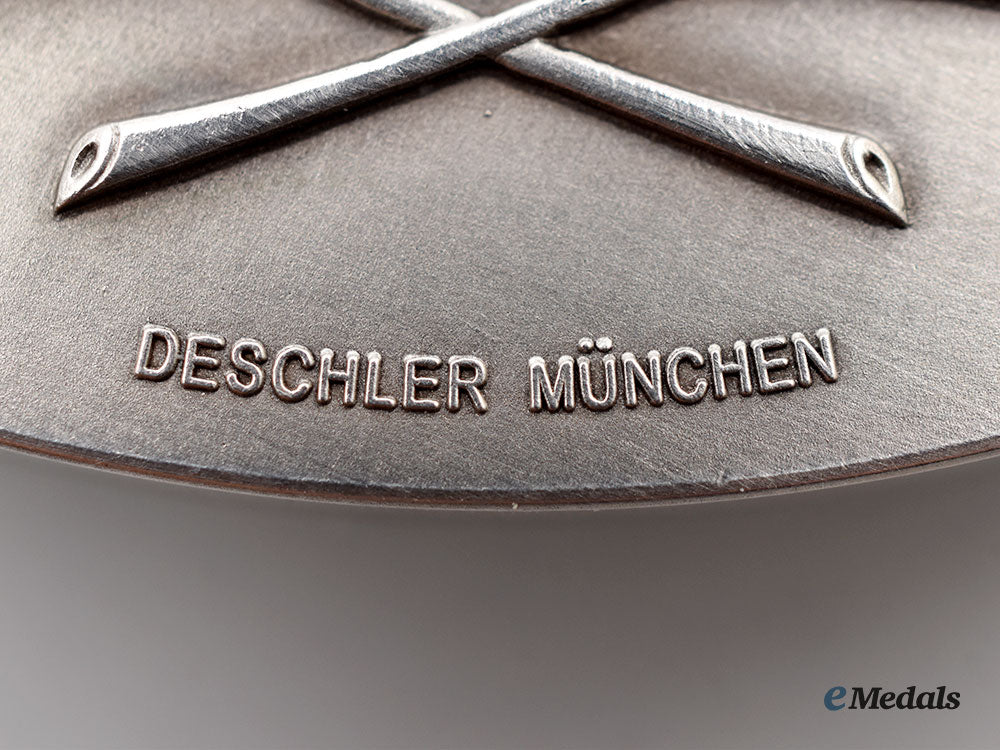 germany,_third_reich._a_prototype_table_medal_for_the1940_nuremberg_rally,_by_deschler&_sohn_l22_mnc4502_439