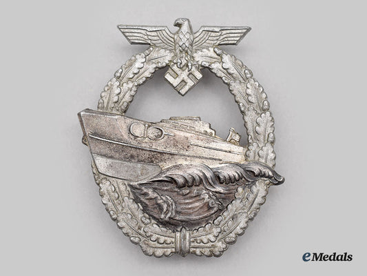 germany,_kriegsmarine._an_s-_boat_war_badge,_type_ii,_by_schwerin_l22_mnc4505_440