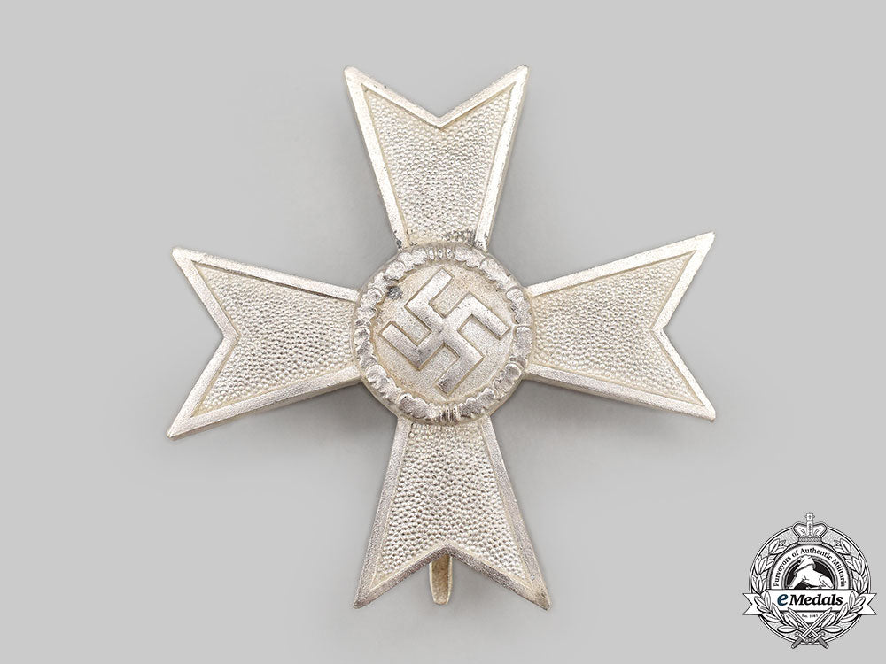 germany,_wehrmacht._a_war_merit_cross_i_class,_by_wilhelm_deumer_l22_mnc4506_169