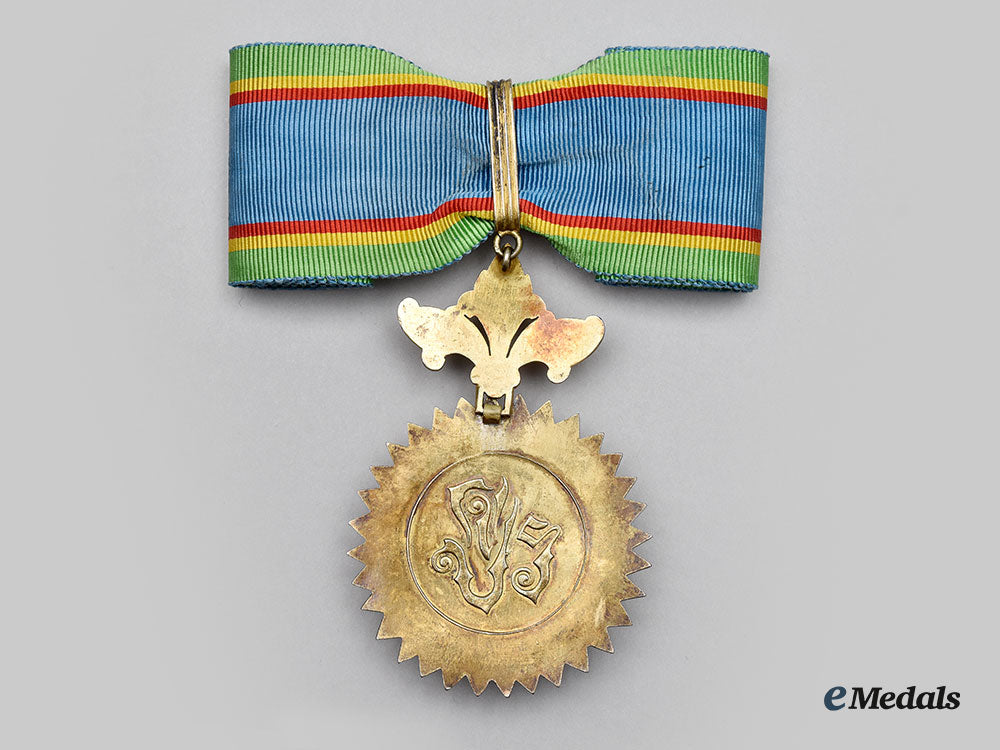 thailand,_kingdom._a_most_noble_order_of_the_crown_of_thailand,_iii_class_commander,_ii_period(1873-1941)_l22_mnc4506_302_1