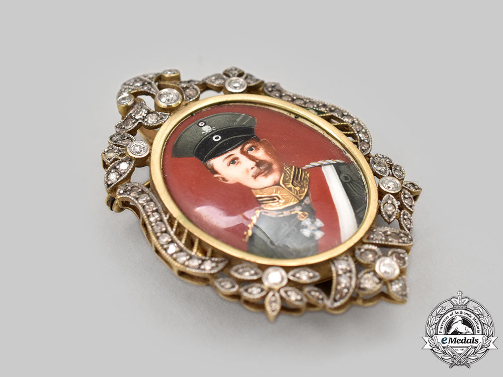 germany,_imperial._a_crown_prince_wilhelm_brooch_in_gold_with_diamonds_l22_mnc4519_178