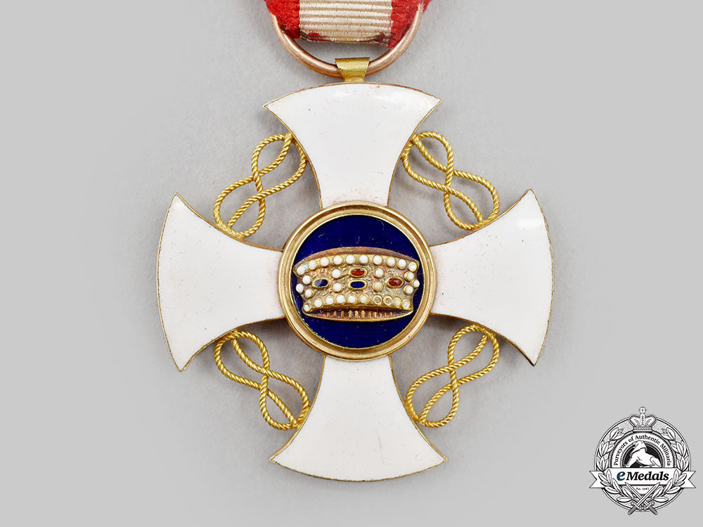 italy,_kingdom._an_order_of_the_crown_of_italy,_v_class_knight,_cased,_named_to_knight_enrico_orengo_in1884_l22_mnc4528_249_1_1