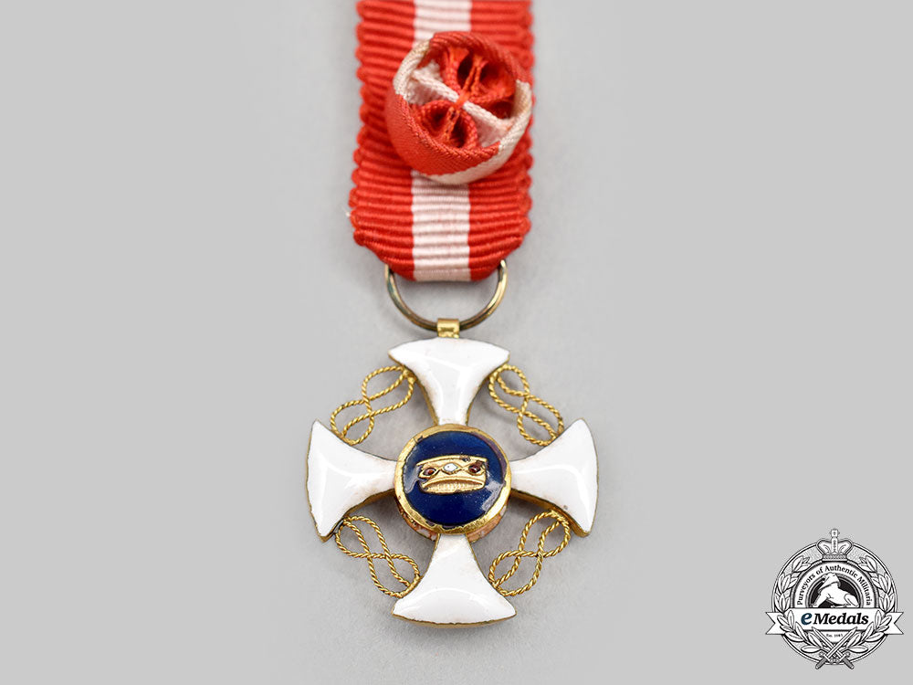 italy,_kingdom._an_order_of_the_crown_of_italy,_iv_class_officer_set,_cased_l22_mnc4628_192
