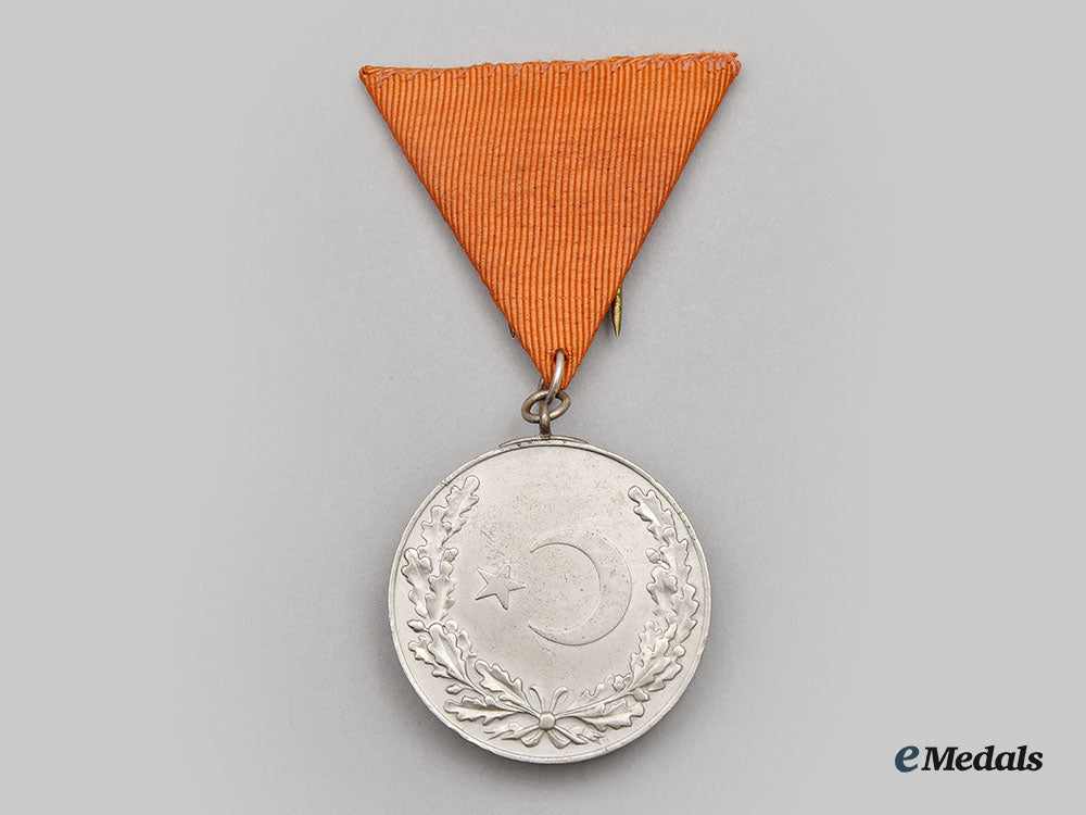 turkey,_republic._a1_st_army_thrace_maneuvers_medal1937,_issued_to_hungarian_military_officer,_lieutenant_colonel_oscar_baitz_of_beodra_l22_mnc4649_366_1