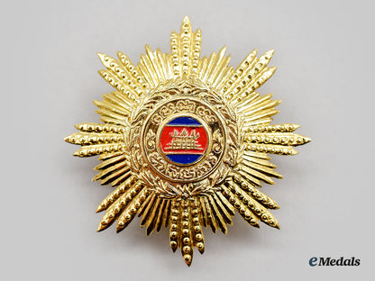 cambodia,_kingdom(_post1993)._medal_of_national_merit,_collar_chain_with_pendant,_modern_issue_l22_mnc4695_405