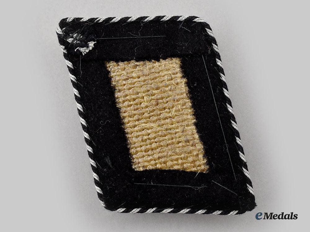 germany,_ss._a_rare_ss-_totenkopfverbände_dachau_training_camp_collar_tab_l22_mnc4702_506