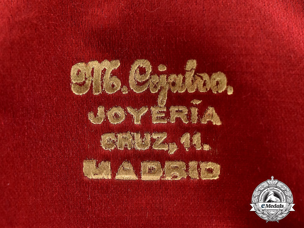 spain,_kingdom._an_order_of_isabella_the_catholic,_commander_by_number_breast_star,_by_cejalvo_l22_mnc4757_513