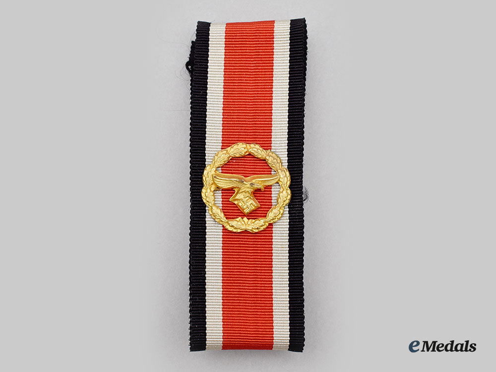 germany,_luftwaffe._a_rare_honour_roll_clasp,_with_case_l22_mnc4758_516