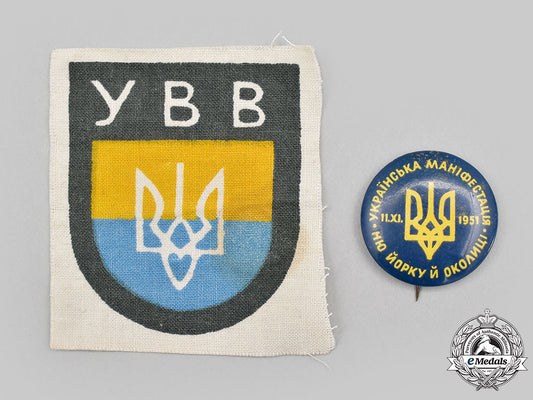 ukraine,_a_pair_of_wartime_axis_collaborator_insignia_l22_mnc4776_333_1