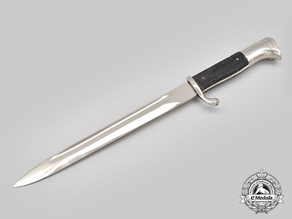 germany,_heer._a_commemorative_dress_bayonet,_by_carl_eickhorn_l22_mnc4832_560_1
