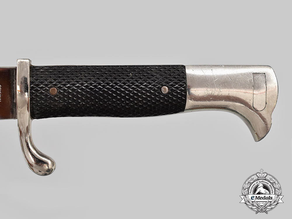 germany,_heer._a_commemorative_dress_bayonet,_by_carl_eickhorn_l22_mnc4833_561_1