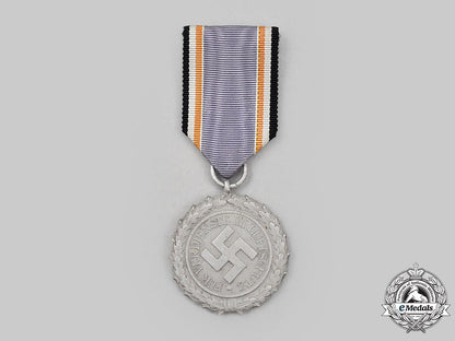 germany,_third_reich._an_air_defence_honour_medal,_ii_class_l22_mnc4877_390