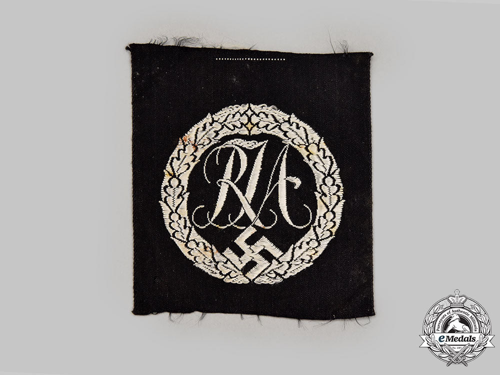 germany,_hj._a_mixed_lot_of_insignia_and_award_documents_l22_mnc4882_808