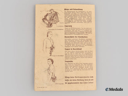 germany,_rlb._a_vm40_civil_defense_gas_mask_l22_mnc4890_581