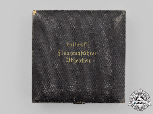 germany,_luftwaffe._a_rare_presentation_case_for_a_pilot_badge,_type_h,_by_gebrüder_wegerhoff_l22_mnc4893_402