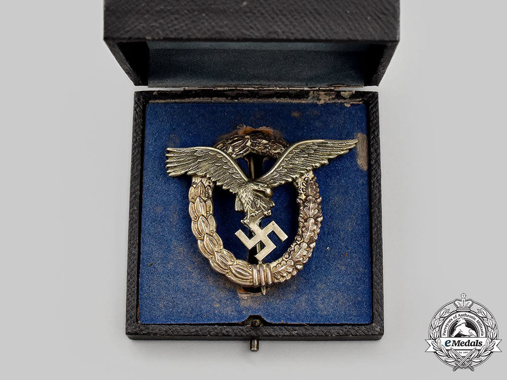 germany,_luftwaffe._a_mint_pilot’s_badge,_with_case,_by_gebrüder_wegerhoff_l22_mnc4931_415