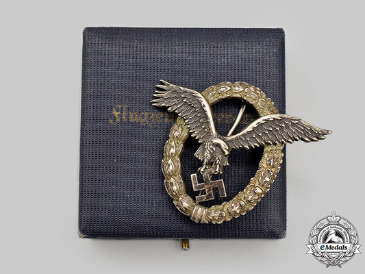 germany,_luftwaffe._a_rare_pilot’s_badge,_j1_type2_with_case,_by_c.e._juncker_l22_mnc4935_417