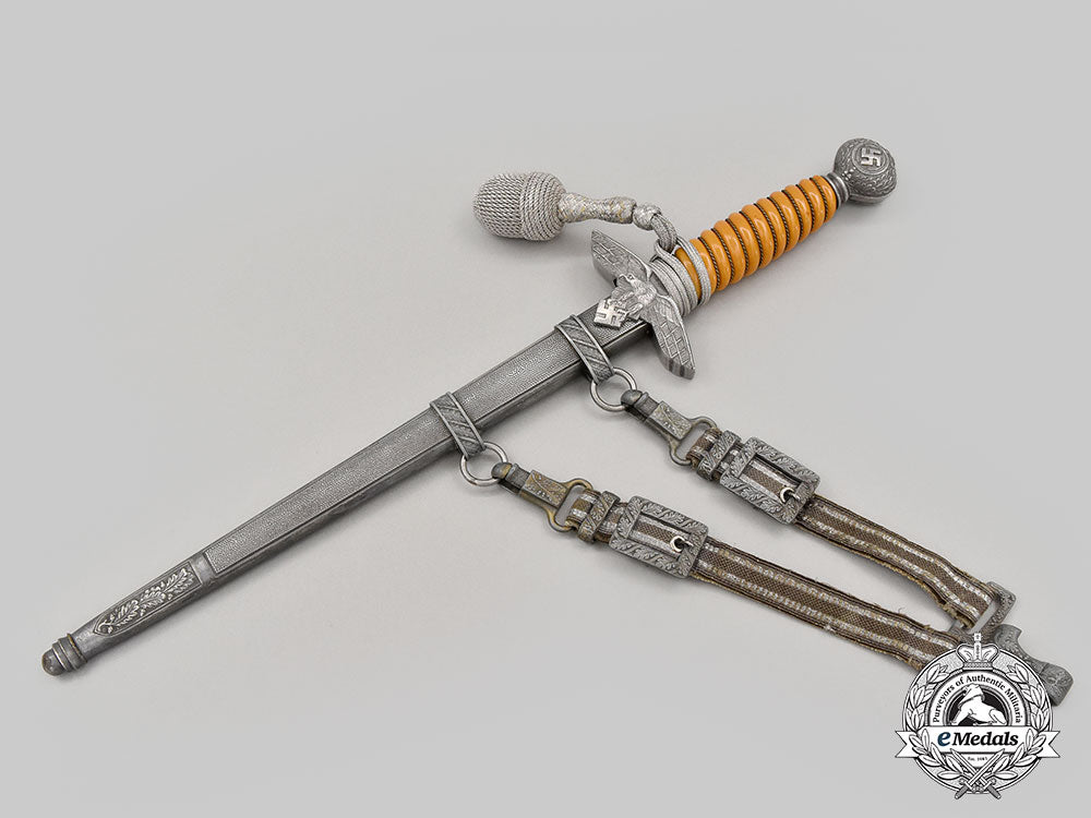 germany,_luftwaffe._an_officer’s_dress_dagger,_with_hanger,_by_f.w._höller_l22_mnc4951_637