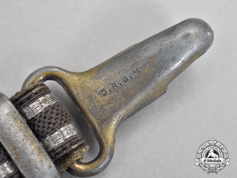 germany,_luftwaffe._an_officer’s_dress_dagger,_with_hanger,_by_f.w._höller_l22_mnc4956_641