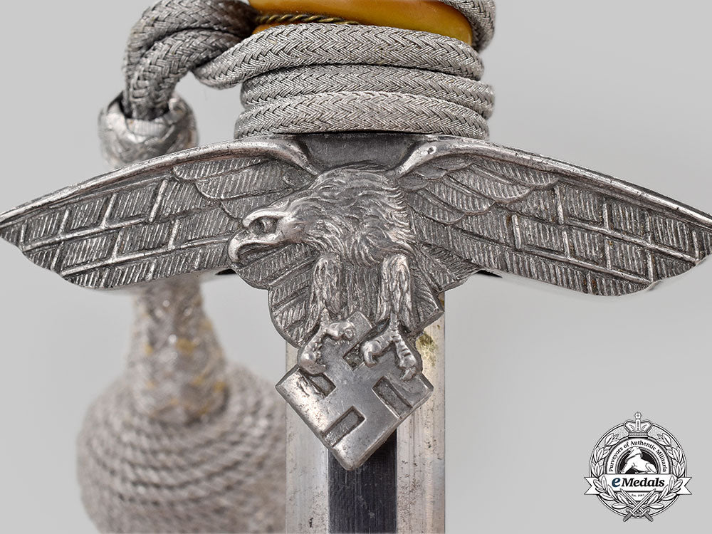 germany,_luftwaffe._an_officer’s_dress_dagger,_with_hanger,_by_f.w._höller_l22_mnc4964_648