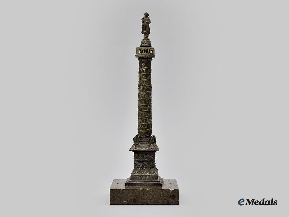 france,_i_empire._a_napoleon_standing_vendôme_column_statuette_l22_mnc4970_737_1_1