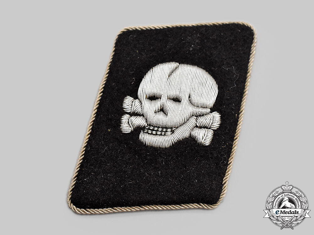 germany,_ss._an_early_and_mint3_rd_ss_panzer_division_totenkopf_officer’s_collar_tab_l22_mnc4973_429_1_1