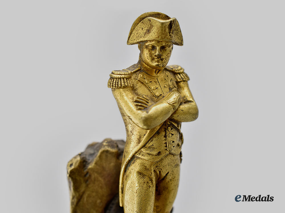 france,_i_empire._a_napoleon_bonaparte_pedestal_statuette_l22_mnc5011_774_1