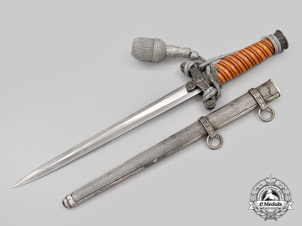 germany,_heer._an_officer’s_dress_dagger,_with_hanger,_by_carl_eickhorn_l22_mnc5014_682
