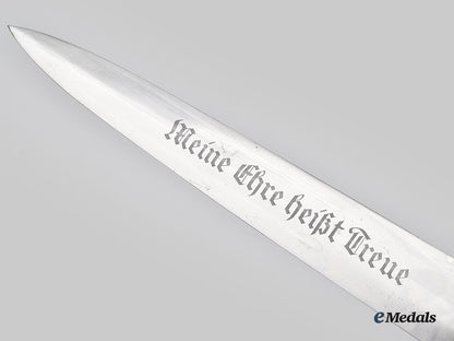 germany,_ss._a_model1936_chained_service_dagger,_owner-_attributed_example_l22_mnc5101_541_1