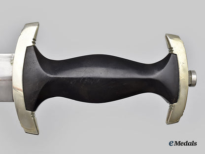 germany,_ss._a_model1936_chained_service_dagger,_owner-_attributed_example_l22_mnc5103_542_1