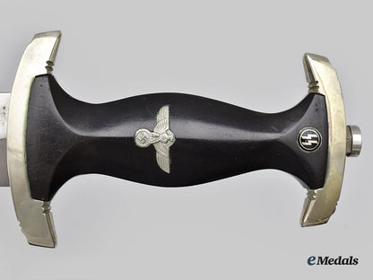 germany,_ss._a_model1936_chained_service_dagger,_owner-_attributed_example_l22_mnc5104_543_1