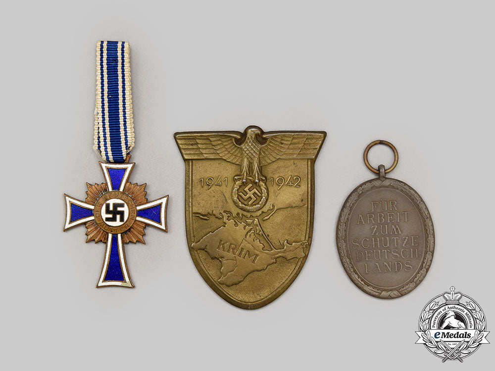 germany,_third_reich._a_mixed_lot_of_decorations_l22_mnc5113_895