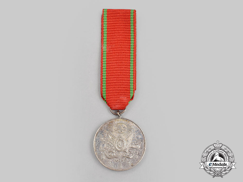 turkey,_ottoman_empire._a_liyakat_medal,_c.1900_l22_mnc5134_755