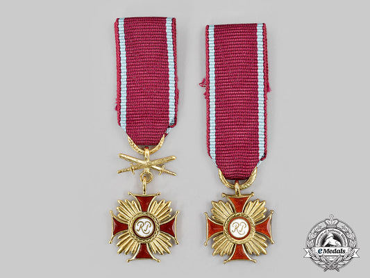poland,_second_republic._two_spink-made_miniature_crosses_of_merit,_i_class_gold_grade,_c.1941_l22_mnc5149_763