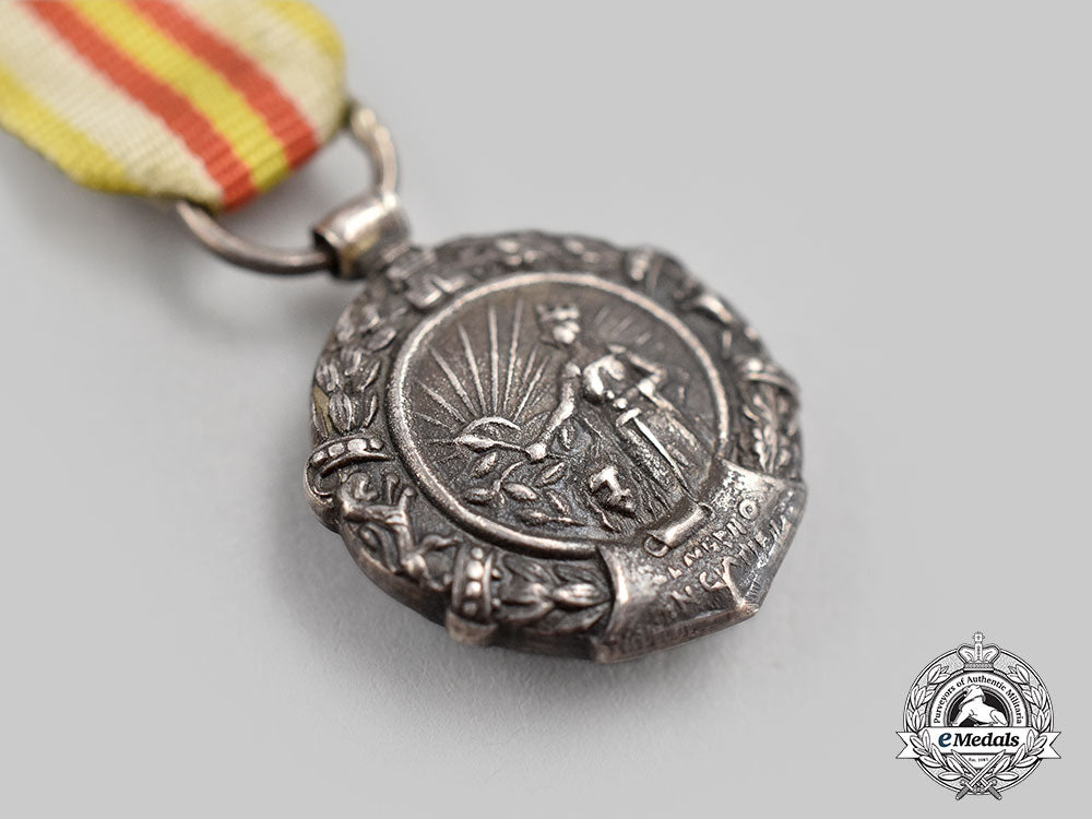 spain,_facist_state._a_miniature_military_medal,_c.1938_l22_mnc5193_785_1_1