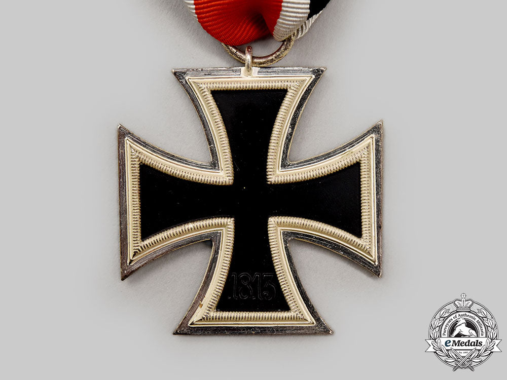 germany,_wehrmacht._a_mint1939_iron_cross_ii_class,_by_hermann_aurich_l22_mnc5208_928