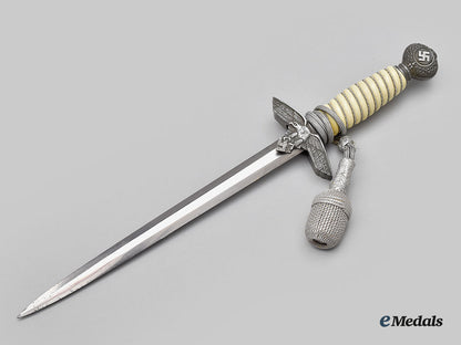 germany,_luftwaffe._an_officer’s_dress_dagger,_with_hanger,_by_weyersberg,_kirschbaum&_cie_l22_mnc5246_599