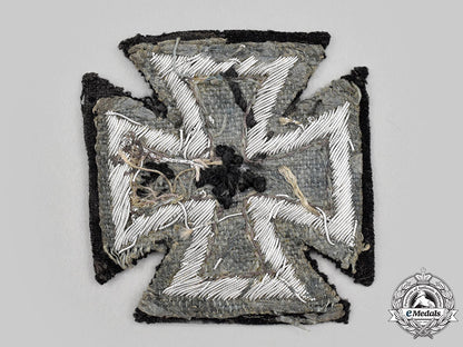 germany,_wehrmacht._a_rare1939_iron_cross_i_class,_cloth_version,_with_dietrich_maerz_certification_l22_mnc5249_483_1