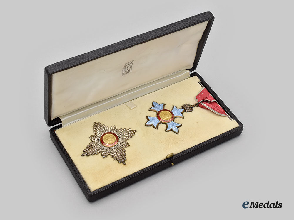 united_kingdom._a_most_excellent_order_of_the_british_empire,_civil_division,_knights_commander(_kbe)_l22_mnc5252_893