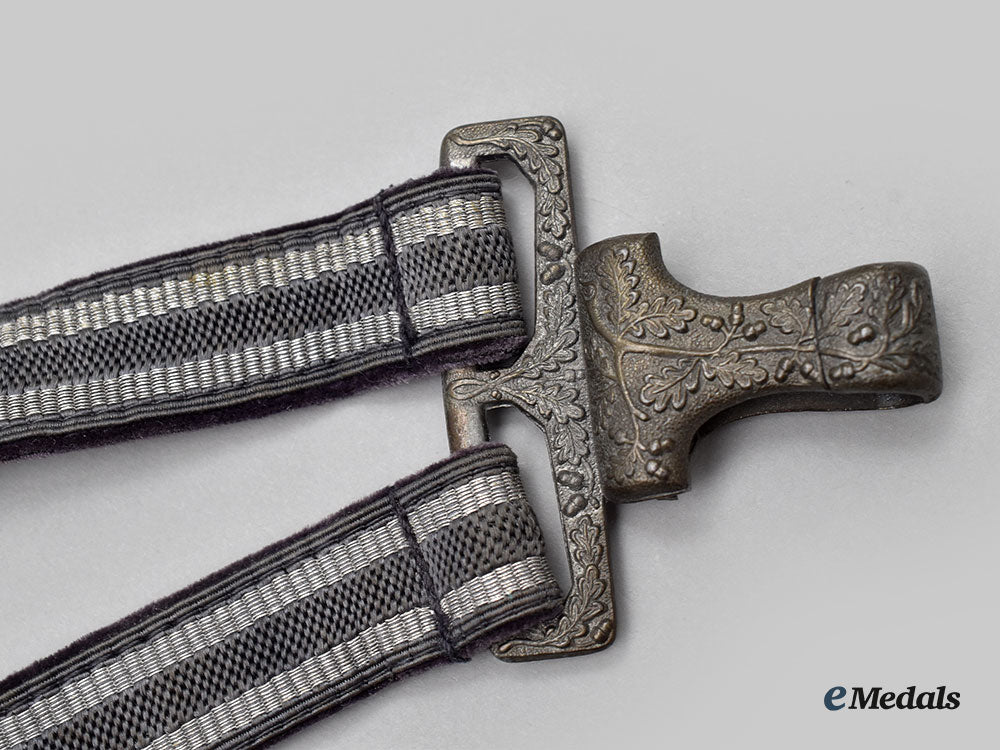 germany,_luftwaffe._an_officer’s_dress_dagger,_with_hanger,_by_weyersberg,_kirschbaum&_cie_l22_mnc5255_607