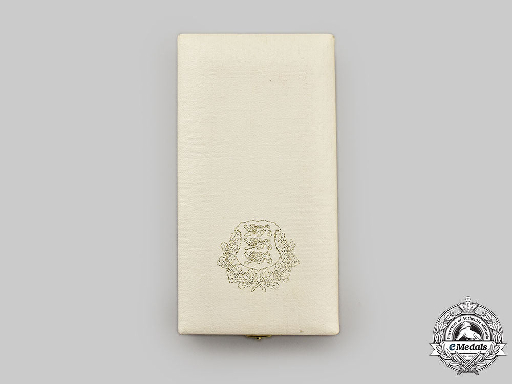 estonia,_republic._an_order_of_the_white_star,_iii_class_cross,_cased,_c.1995_l22_mnc5391_999_1_1_1_1_1_1_1
