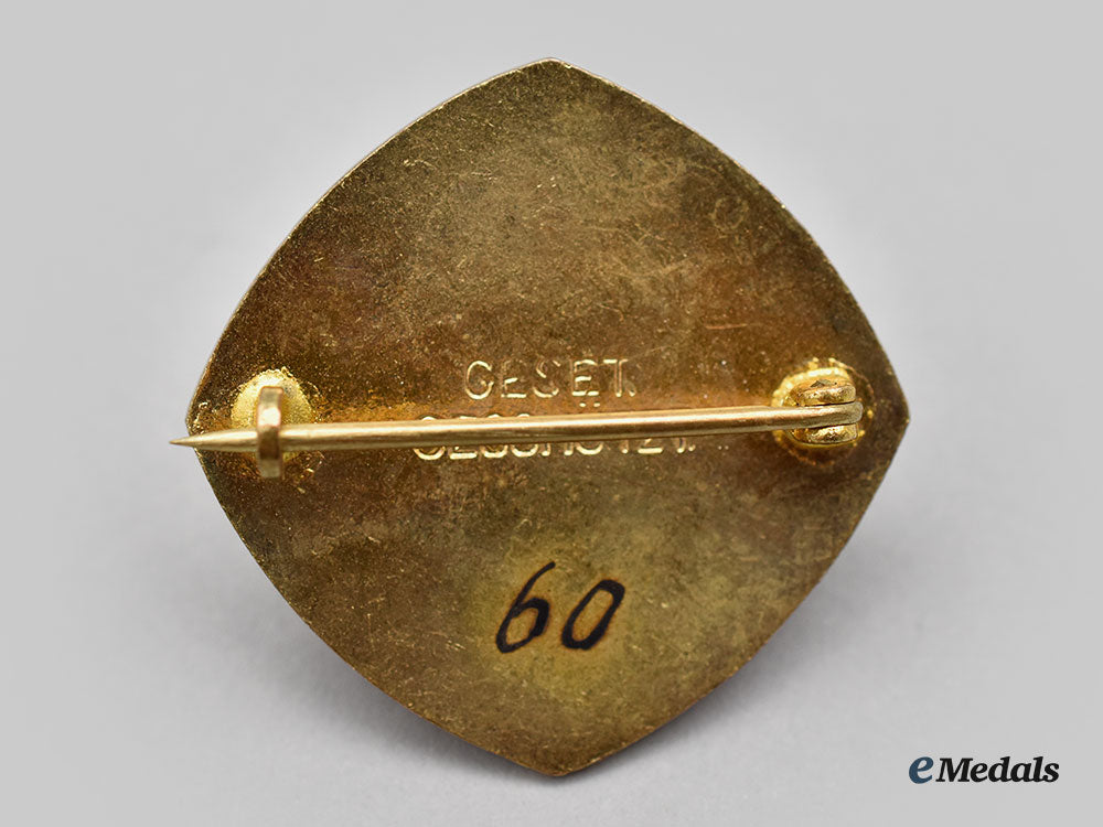 germany,_imperial._an_anti-_england_first_war_propaganda_pin_l22_mnc5392_668_1