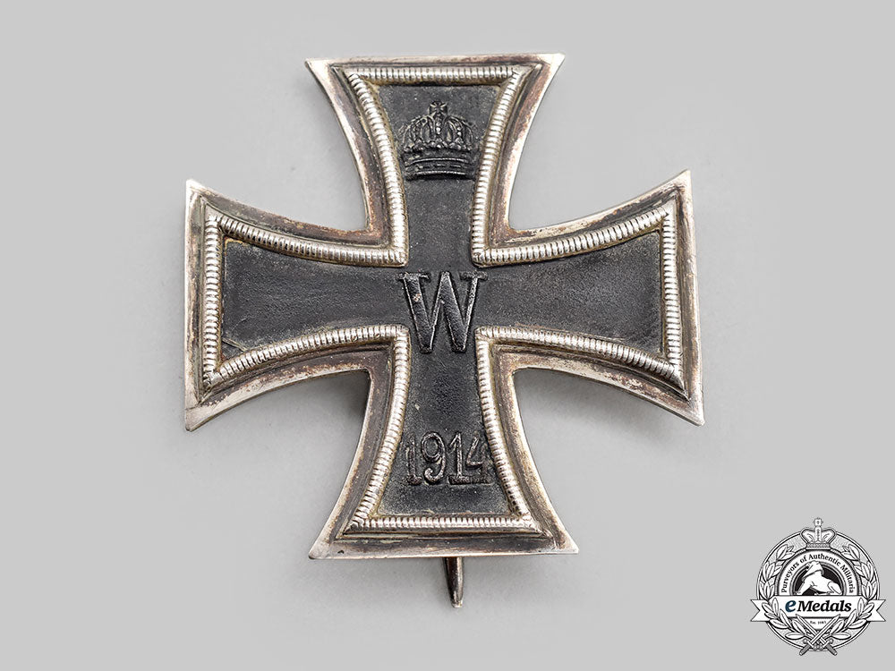germany,_imperial._a1914_iron_cross_i_class,_with_case,_by_ko_l22_mnc5399_605