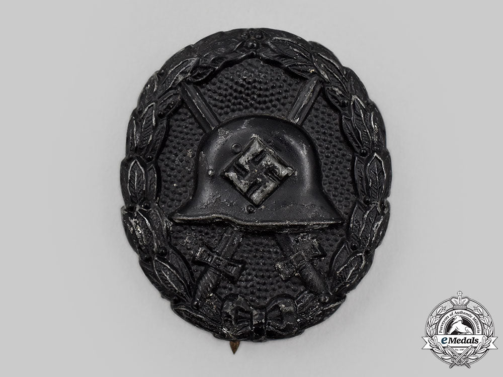 germany,_wehrmacht._a_black_grade_wound_badge,_first_pattern_l22_mnc5478_701_1_1