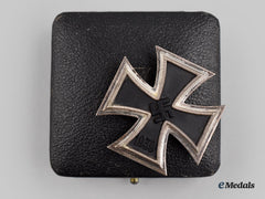 Germany, Wehrmacht. A 1939 Iron Cross I Class, With Case, By Wilhelm Deumer