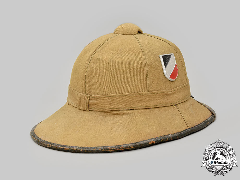 germany,_heer._a_tropical_pith_helmet,_first_pattern_l22_mnc5578_686