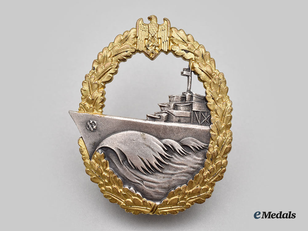 germany,_kriegsmarine._a_destroyer_war_badge,_with_stick_pin_miniature,_by_gebrüder_wegerhoff_l22_mnc5604_866
