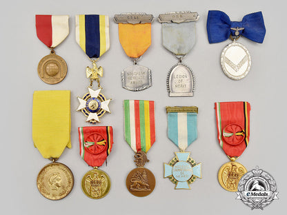international._a_lot_of_ten_awards_l22_mnc5607_946