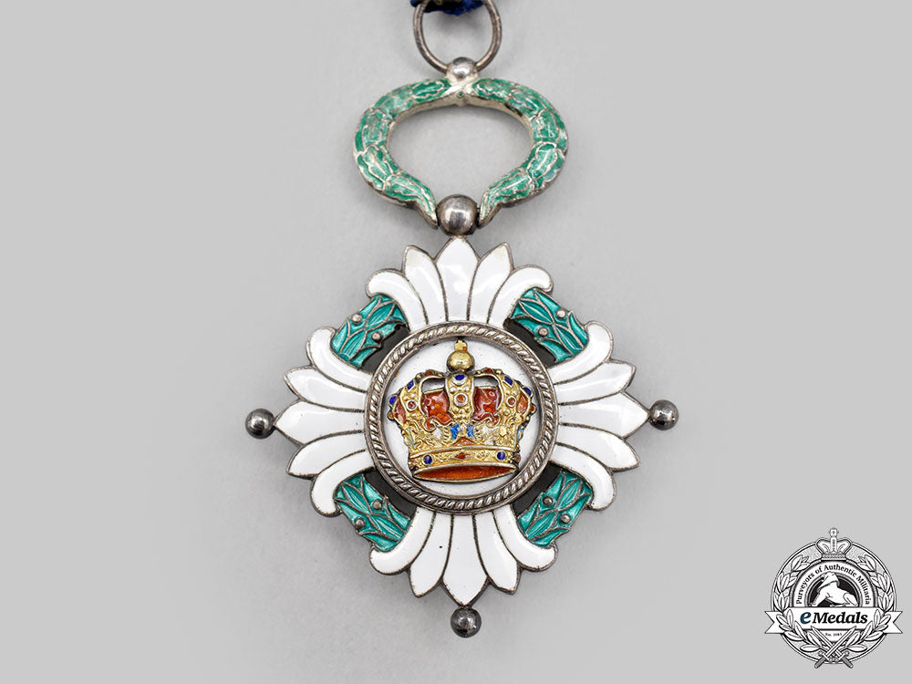 yugoslavia,_kingdom._an_order_of_the_yugoslav_crown,_v_class_knight,_by_huguenin_freres&_co,_c.1935_l22_mnc5686_641